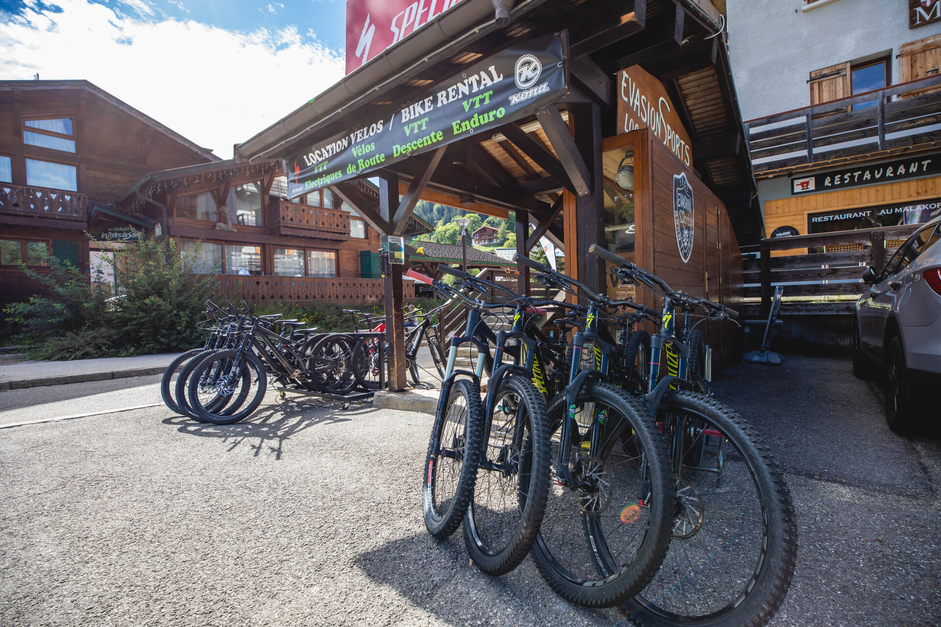 Location velo VTT Commerces services Les Gets