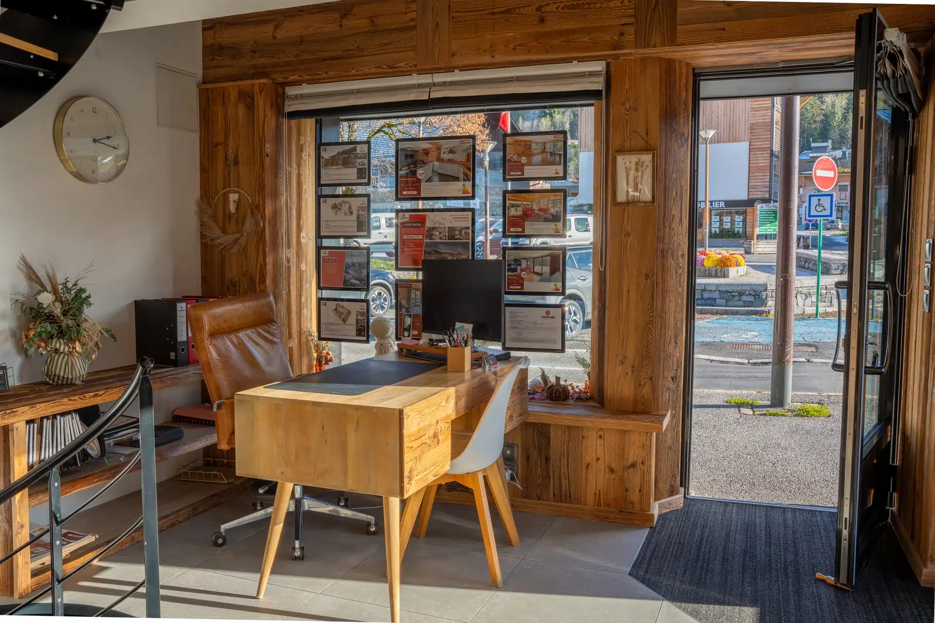 agence-immobiliere-les-gets-la-centrale