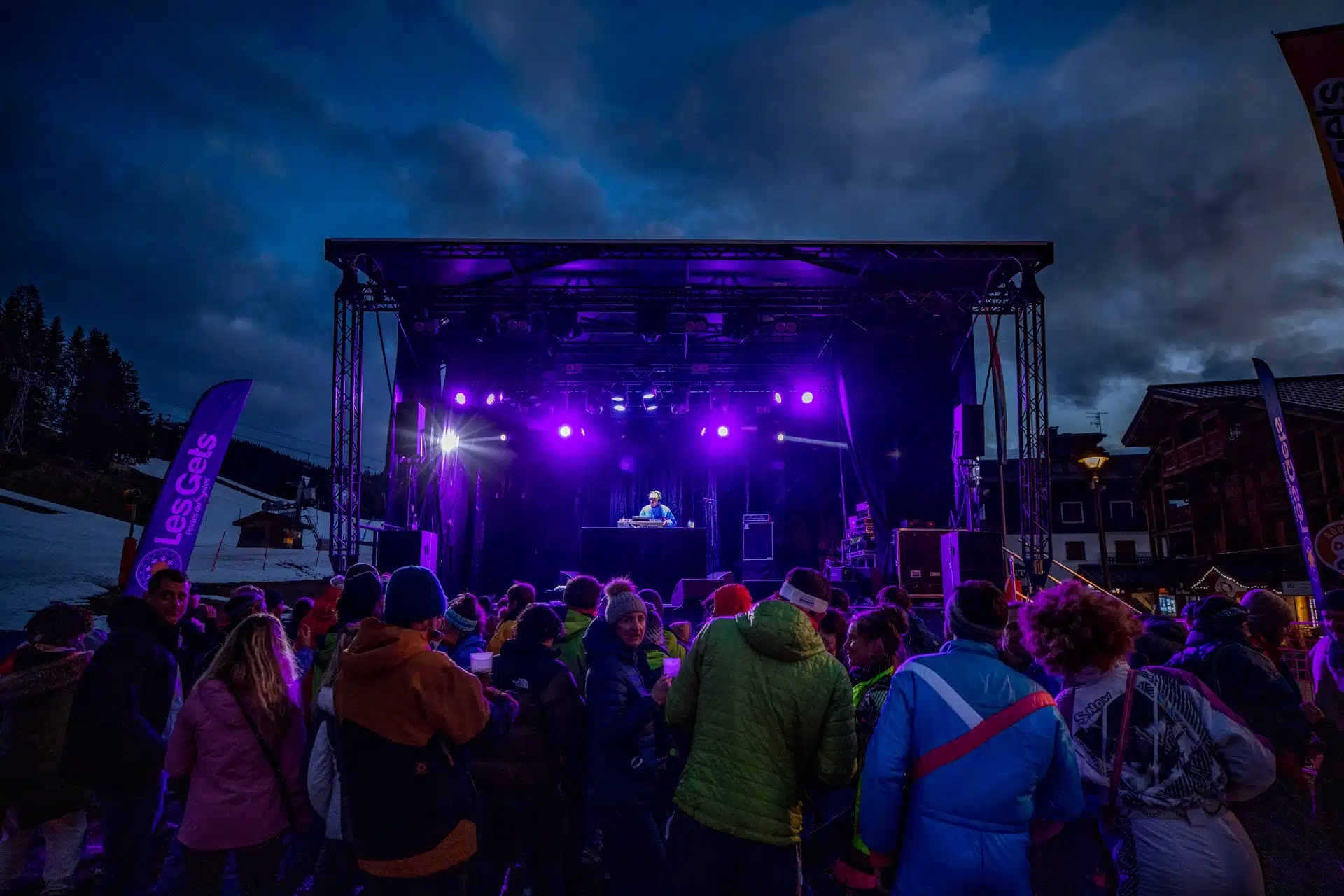 apres-ski-festif-les-gets